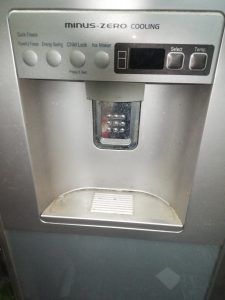 Sửa tủ lạnh Hitachi không chảy nước lạnh